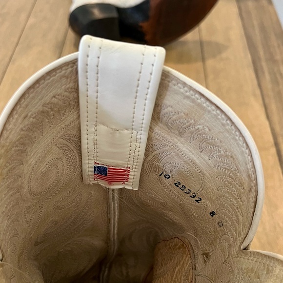 Olathe Vintage Cowgirl Boots! - Picture 14 of 16